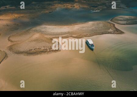 Vista aerea di Koh Yao Yai, isola nel Mare delle Andamane tra Phuket e Krabi Thailandia Foto Stock