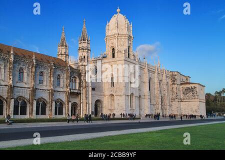 Lisbona, Portogallo - 22 dicembre 2019: Monastero di Jeronimos a Belem, Lisboa, Portogallo. Foto Stock