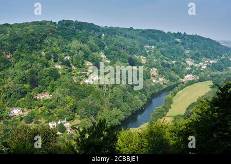 Symonds Yat West e il fiume Wye, visto da Yat Rock a Symonds Yat East, Herefordshire Foto Stock