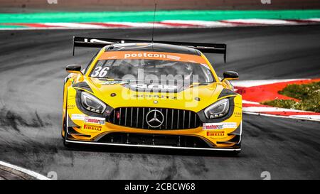 Oschersleben, Deutschland, 26 aprile 2019: Pilota di corse Aidan Leggi guidare una Mercedes-AMG durante una gara di auto GT MASTER alla Motorsport Arena Foto Stock