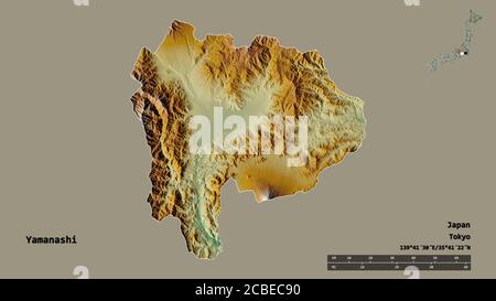 Forma di Yamanashi, prefettura del Giappone, con la sua capitale isolata su solido sfondo. Scala della distanza, anteprima della regione ed etichette. Rilievo topografico Foto Stock