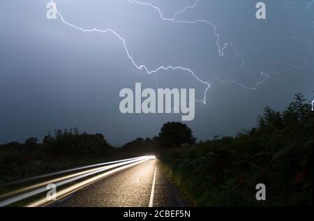 Spettacolare fulmine sciopero, Flintshire wales agosto 2020 Foto Stock