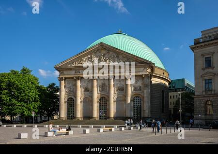 Santa Edvige la cattedrale di Berlino Germania Bebelplatz Foto Stock