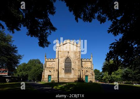 Ex chiesa di San Giorgio nella città di Sheffield, Inghilterra. Fa ora parte dell'Università di Sheffield ed è un teatro di conferenze e un houssi studentesco Foto Stock