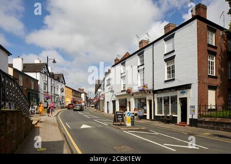Sandbach città mercato in Cheshire Jenny's Tea Room on High Via Foto Stock