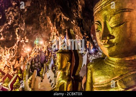 Grotte di Pindaya, Pindaya, Shan state, Myelat, Birmania Foto Stock