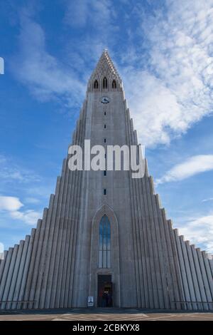 Hallgri mskirkja Chiesa luterana, Reykjavik, Islanda Foto Stock