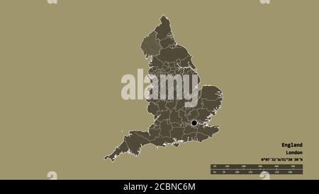 Forma desaturata dell'Inghilterra con la sua capitale, la principale divisione regionale e l'area separata di Cumbria. Etichette. Mappa di elevazione colorata. Rendering 3D Foto Stock