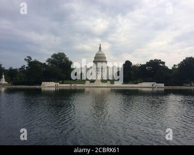 Edificio del Campidoglio degli Stati Uniti e il General Ulysses S. Grant Memorial di fronte. Washington DC. Foto Stock