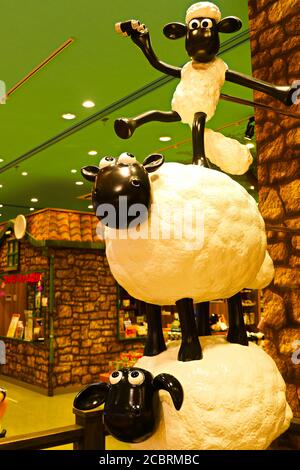 Shaun la figura delle pecore a Expocity, Osaka.JAPAN. Foto Stock