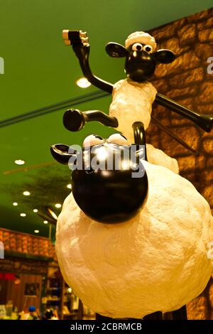 Shaun la figura delle pecore a Expocity, Osaka.JAPAN. Foto Stock