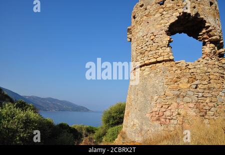 Torre Genovese di Ancona nella Corsica meridionale Foto Stock
