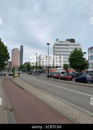 ABN Amro, Rabobank buidings e la sede centrale della compagnia di assicurazione Interpolis in via Spoorlaan. Tilburg, Brabante del Nord / Paesi Bassi. Foto Stock