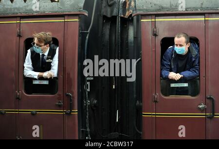 La ferrovia a vapore di Gloucestershire Warwickshire è in funzione questo fine settimana dai primi treni dall'inizio del blocco. Foto Stock