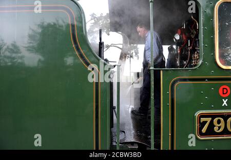 La ferrovia a vapore di Gloucestershire Warwickshire è in funzione questo fine settimana dai primi treni dall'inizio del blocco. Foto Stock