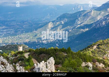 Kyrenia, Girne, Burgfestung; St. Hilarion, Türkische Republik Nordzypern Foto Stock