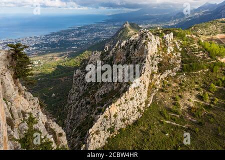 Kyrenia, Girne, Burgfestung; St. Hilarion, Tuerkische Republik Nordzypern Foto Stock