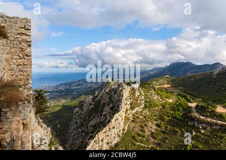 Kyrenia, Girne, Burgfestung; St. Hilarion, Türkische Republik Nordzypern Foto Stock