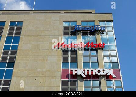 Building Media Markt, Fitness First, TKmaxx a Berlin Wilmersdorf Foto Stock