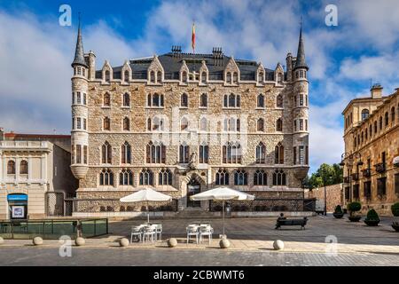 Casa Botines, Leon, Castiglia e Leon, Spagna Foto Stock