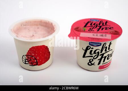 Luce di Danone e libera in stile greco yogurt Foto Stock