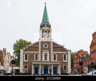 La chiesa della Cappella di Grosvenor si trova a South Audley Street, Mayfair, Londra, Inghilterra, Regno Unito Foto Stock