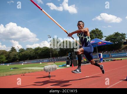 Leverkusen, Germania. 16 agosto 2020. Raphael HOLZDEPPE (LAZ Zweibruecken) azione. True Athletes Classics, on August 16, 2020 in Leverkusen/Germany Â | Usage worldwide Credit: dpa/Alamy Live News Foto Stock