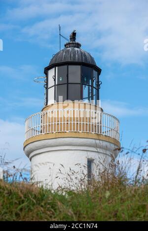 Il faro di Cromarty è stato progettato dallo zio di Robert Louis Stevenson, Alan Stevenson. Divenne operativo nel 1846 sulla punta nord-orientale del Black i Foto Stock