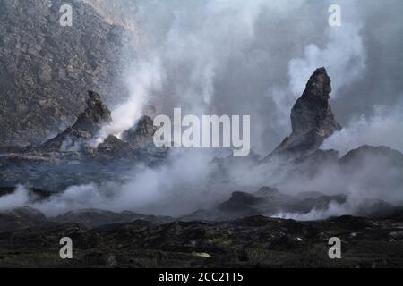 Etiopia, Danakli deserto, vulcano Erta Ale, eruzione Foto Stock