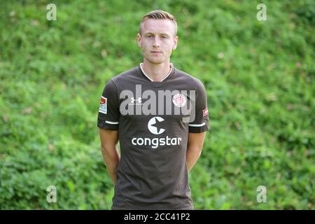 Amburgo, Germania. 17 agosto 2020. Calcio, 2 Bundesliga, FC St. Pauli, Foto ufficiale prima dell'inizio della Bundesliga: Sebastian Ohlsson Credit: Tay Duc Lam/Witters/dpa/Alamy Live News Foto Stock