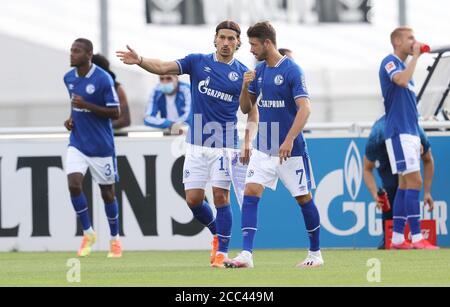 Firo: 18.08.2020, Fuvuball: Calcio: 1° campionato Bundesliga 2020/21 FC Schalke 04 - KFC Uerdingen Benjamin Stambouli e Mark uth | utilizzo in tutto il mondo Foto Stock