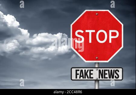 Arrestare Fake News Foto Stock