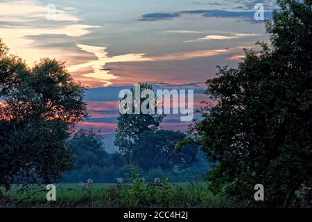 Tramonto a Linden Limmer Hannover Germania Foto Stock