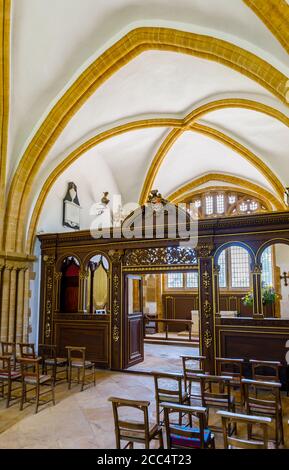 L'interno della Cappella presso l'Abbazia di Forde, un edificio storico vicino a Chard, Somerset, Inghilterra sud-occidentale, un ex monastero cistercense Foto Stock