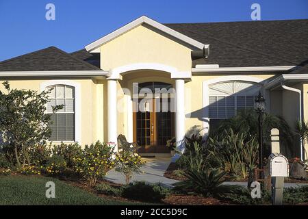 Casa suburbana ben tenuta a Sarasota, Florida, Stati Uniti Foto Stock