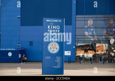 Cartello sul lato anteriore del King Power Stadium sede della squadra di calcio di Leicester City Foto Stock