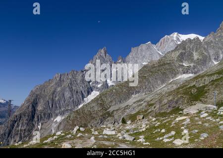 Vista del Monte Bianco la montagna più alta delle Alpi, Foto Stock