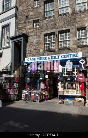 Cashmere e Kilt Center, negozio di articoli da regalo sul Royal Mile nella città di Edimburgo, Scozia. Foto Stock