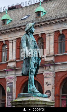 Bergen, Norvegia - 14 novembre 2017: Statua di Ludvig Holberg a Bergen Foto Stock