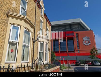 All'ombra di Anfield, all'ombra di Liverpool FC, Anfield, Liverpool, Merseyside, Inghilterra, Regno Unito Foto Stock