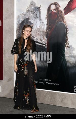 LOS ANGELES - DEC 5: Hera Hilmar al Mortal Engines Los Angeles Premiere al Village Theatre il 5 dicembre 2018 a Westwood, California Foto Stock