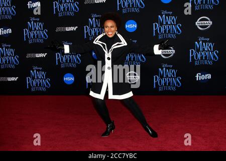 LOS ANGELES - NOV 29: Jenifer Lewis al ritorno di Mary Poppins Premiere al Teatro El Capitan il 29 novembre 2018 a Los Angeles, CA Foto Stock