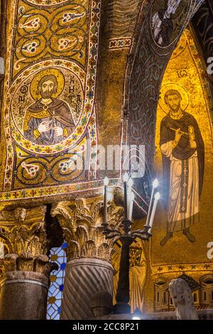 Dettaglio del XII secolo mosaici decorare l interno della cappella Palantine nel Palazzo dei Normanni, Palermo Centrale. Sicilia. Foto Stock