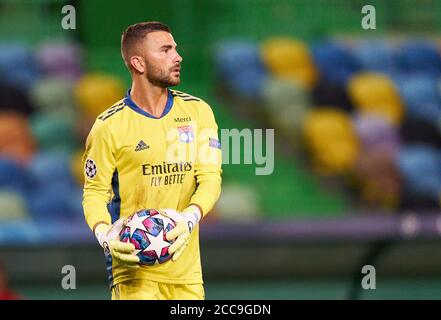 Lisbona, Lissabon, Portogallo, 19 agosto 2020. Anthony LOPES, LIONE 1 nella semifinale UEFA Champions League, torneo finale FC BAYERN MUENCHEN - OLYMPIQUE LYON 3-0 nella stagione 2019/2020, FCB, © Peter Schatz / Alamy Live News / Pool - LE NORMATIVE UEFA VIETANO QUALSIASI USO DI FOTOGRAFIE come SEQUENZE DI IMMAGINI e/o QUASI-VIDEO - Notizie nazionali e internazionali - Agenzie DI stampa SOLO per uso editoriale Foto Stock