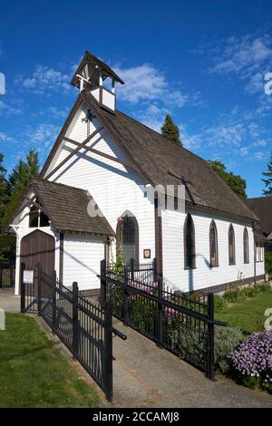 La storica (1901) chiesa anglicana di San Giorgio in stile gotico nella città di Fort Langley, British Columbia, Canada Foto Stock