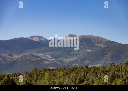 Vista soleggiata del bellissimo Wheeler Peak al Great Basin National Park, Nevada Foto Stock