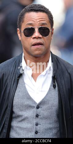 Manhattan, Stati Uniti d'America. 12 marzo 2012. NEW YORK, NY - MARZO 12: Attore Cuba Gooding Jr. Cammina nel quartiere flatiron di Manhattan il 12 Marzo 2012 a New York City. People: Cuba Gooding Jr Credit: Storms Media Group/Alamy Live News Foto Stock