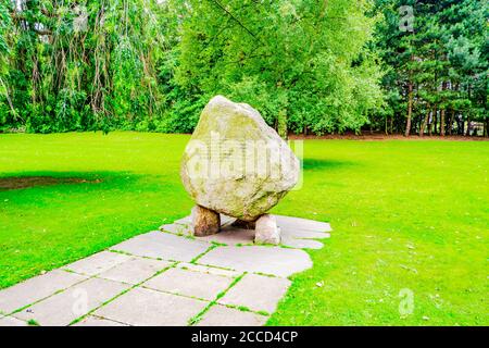 Edimburgo Scozia 7 agosto 2020 una vista della Norwegian War Memorial Stone in West Princes Street Gardens, Edimburgo il 10 marzo 2016. Foto Stock