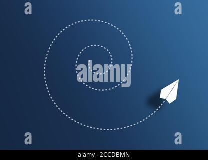 vista dall'alto del percorso a spirale del piano della carta su sfondo blu, che si aggira nel concetto di cerchi Foto Stock