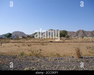 paesaggio del deserto del thar sulla strada per kumbhalgarh Foto Stock